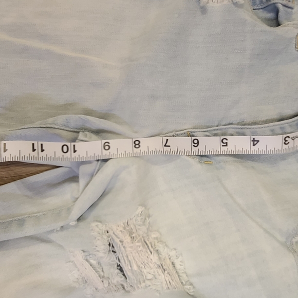 American Eagle Outfitters Light Blue Ripped Skinny Jeans - Picture 10 of 10